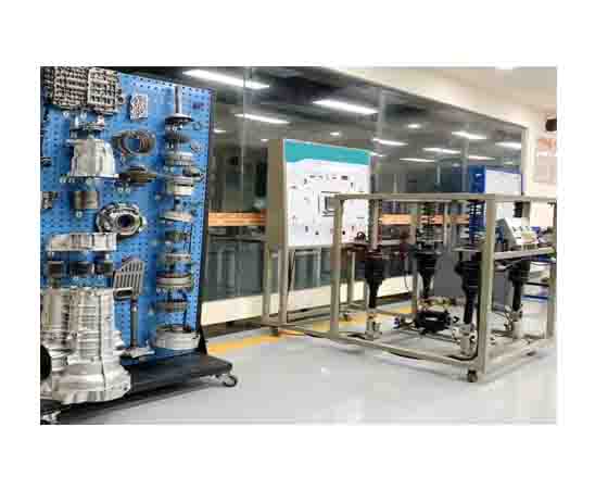 汽車(chē)維修VR實(shí)訓室：提升技能的新趨勢